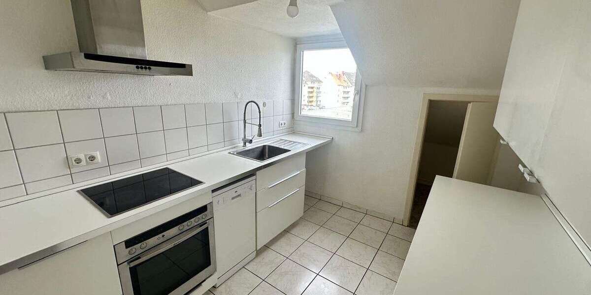 Etagenwohnung Düsseldorf Pempelfort - 3 Zimmer, 98 m&sup2;, 398.000&euro; | Angebot:27473460