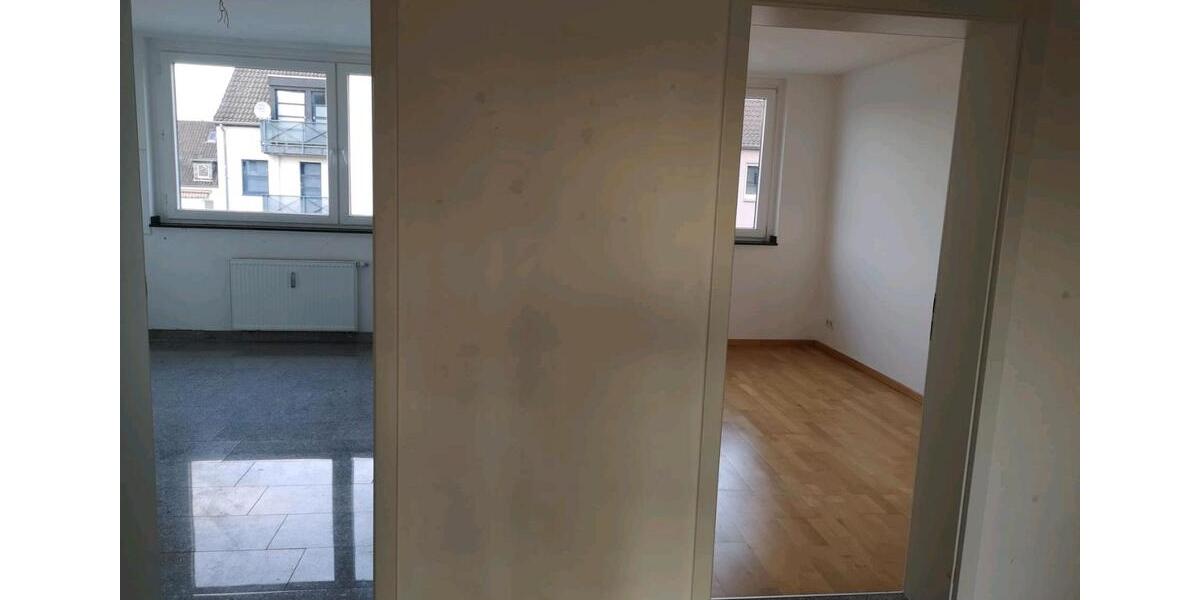 Etagenwohnung Krefeld - 3 Zimmer, 78 m&sup2;, 139.000&euro; | Angebot:27204273