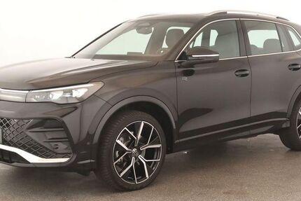 VW Tiguan 33.400 km 41.684 &euro; Düsseldorf 40233