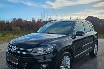 VW Tiguan 138.000 km 13.499 &euro; Heinsberg 52525