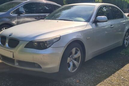 BMW 520 258.000 km 1.950 &euro; Neuss 41460