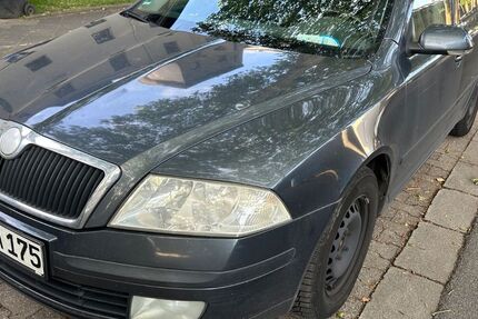 Skoda Octavia 360.212 km 1.350 &euro; Mönchengladbach 41065