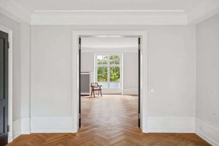 Haus Düsseldorf-Düsseltal Düsseltal - 11 Zimmer, 420 m&sup2;, 3.950.000&euro; | Angebot:27449393