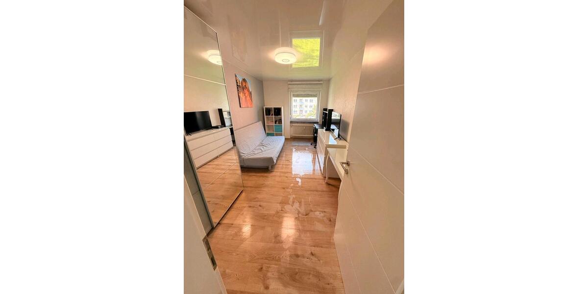 Etagenwohnung Düsseldorf Stadtbezirk 9 - 4 Zimmer, 99 m&sup2;, 385.000&euro; | Angebot:27458661