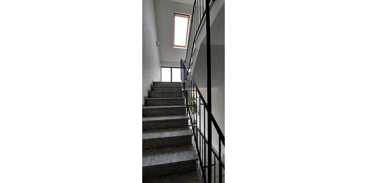 Etagenwohnung Krefeld Hüls - 2 Zimmer, 57 m&sup2;, 650&euro; | Angebot:26626226