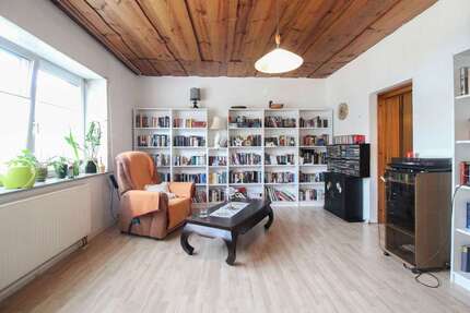 Haus Niederkrüchten - 8 Zimmer, 204 m&sup2;, 269.000&euro; | Angebot:27418843