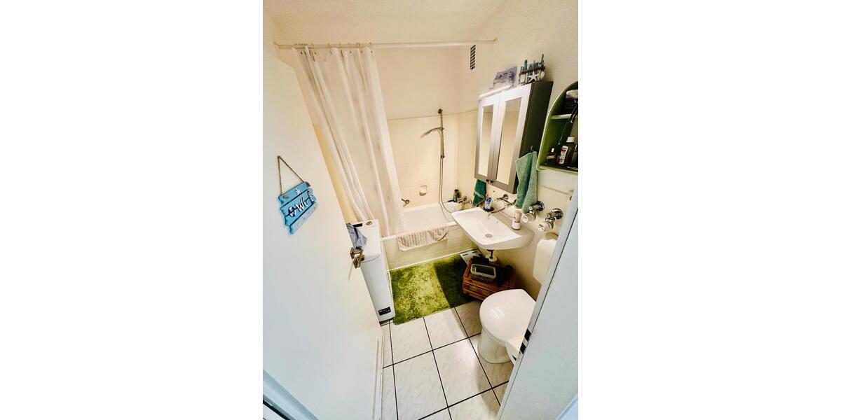 Etagenwohnung Krefeld Fischeln - 1.5 Zimmer, 45 m&sup2;, 99.000&euro; | Angebot:27496091