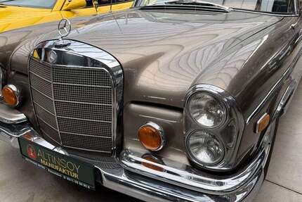 Mercedes-Benz 250 145.900 km 45.900 &euro; Düsseldorf 40591