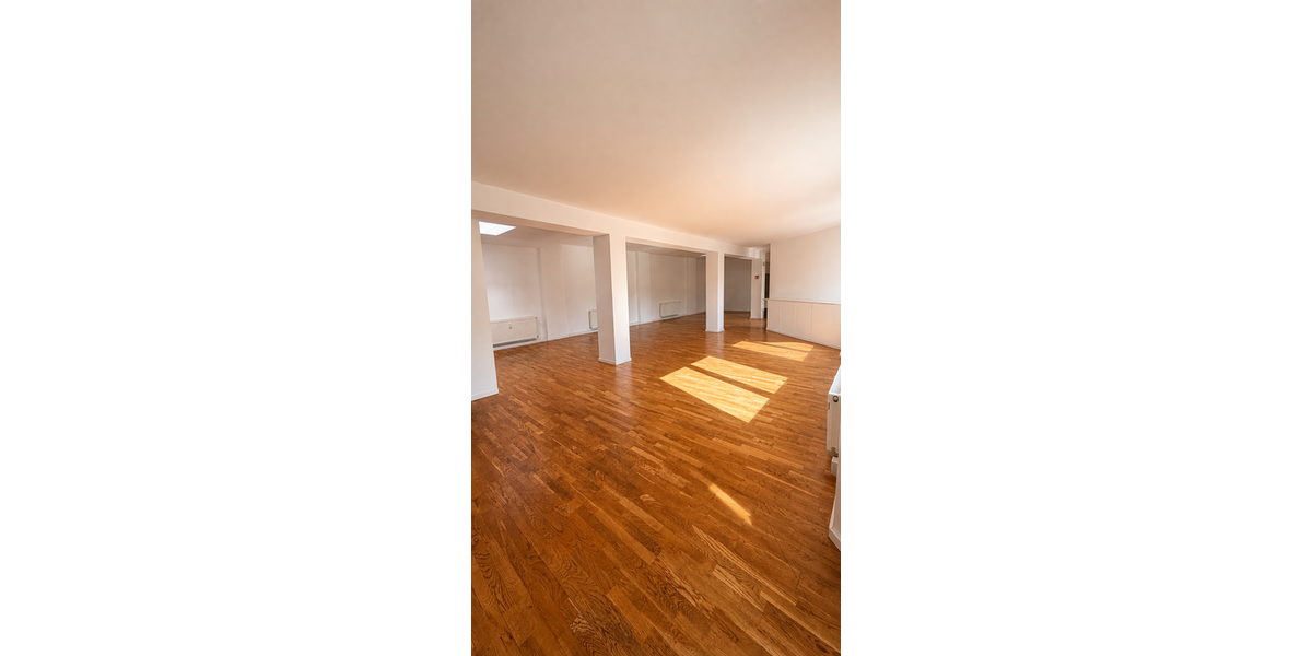 Etagenwohnung Düsseldorf Bilk - 3 Zimmer, 166 m&sup2;, 960.000&euro; | Angebot:27294884