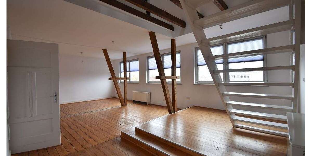 Etagenwohnung Düsseldorf Oberbilk - 3 Zimmer, 101 m&sup2;, 1.400&euro; | Angebot:27475857