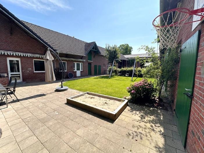 Bauernhaus, Landhaus Wegberg - 7 Zimmer, 240 m&sup2;, 785.000&euro; | Angebot:26492004