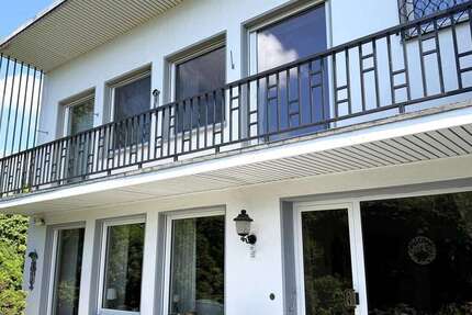 Haus Nettetal - 10 Zimmer, 256 m&sup2;, 598.000&euro; | Angebot:27436129