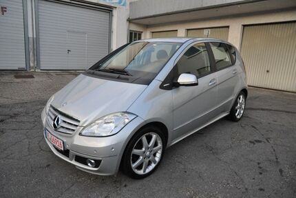 Mercedes-Benz A 170 114.000 km 5.950 &euro; Neuss 41460