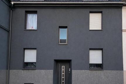 Haus Mönchengladbach Süd - 10 Zimmer, 210 m&sup2;, 550.000&euro; | Angebot:27258863
