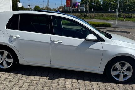 VW Golf 167.300 km 11.999 &euro; Krefeld 47809