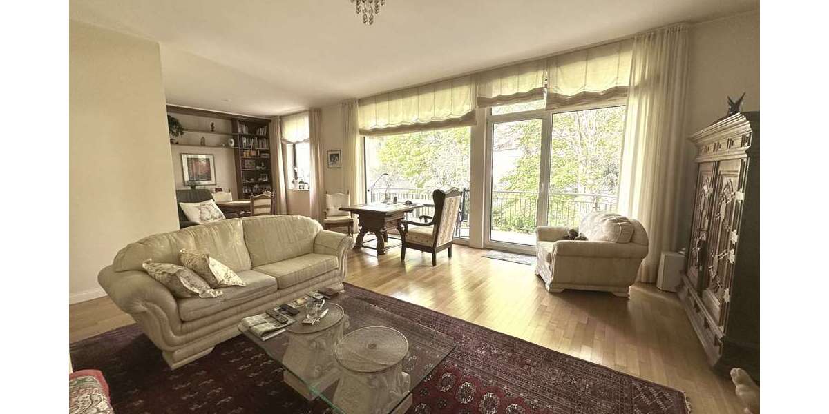 Etagenwohnung Düsseldorf Niederkassel - 4 Zimmer, 106 m&sup2;, 649.000&euro; | Angebot:26768972
