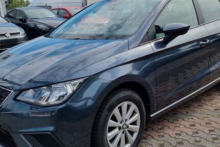 Seat Ibiza 118.000 km 9.898 &euro; Mönchengladbach 41063