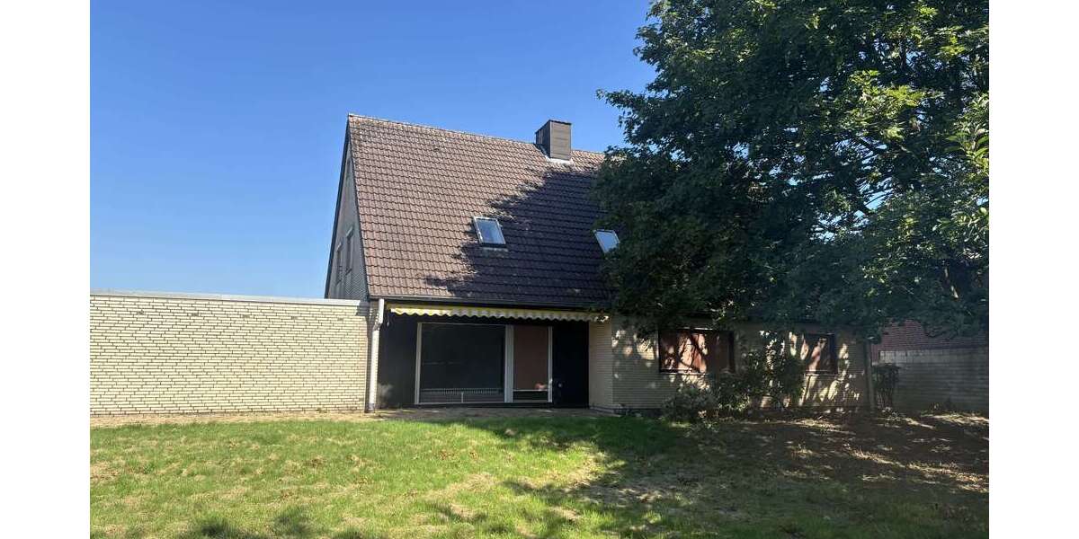 Einfamilienhaus Erkelenz - 9 Zimmer, 223 m&sup2;, 274.000&euro; | Angebot:27442121