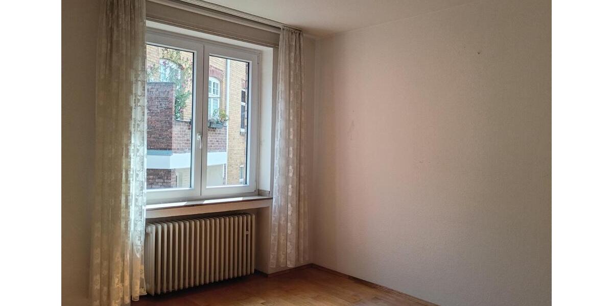 Etagenwohnung Düsseldorf Stadtbezirk 3 - 3 Zimmer, 68 m&sup2;, 300.000&euro; | Angebot:27257391