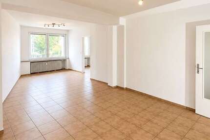 Wohnung Mönchengladbach Nord - 1 Zimmer, 42 m&sup2;, 400&euro; | Angebot:27440350