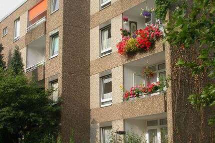 Wohnung Düsseldorf Garath - 3 Zimmer, 69 m&sup2;, 759&euro; | Angebot:27485664