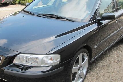 Volvo V70 303.114 km 11.900 &euro; Nettetal 41334