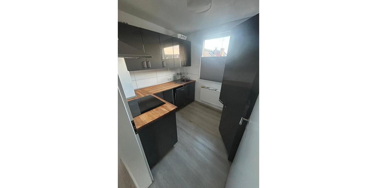 Dachgeschoßwohnung Düsseldorf Oberbilk - 3 Zimmer, 69 m&sup2;, 380.000&euro; | Angebot:27450793