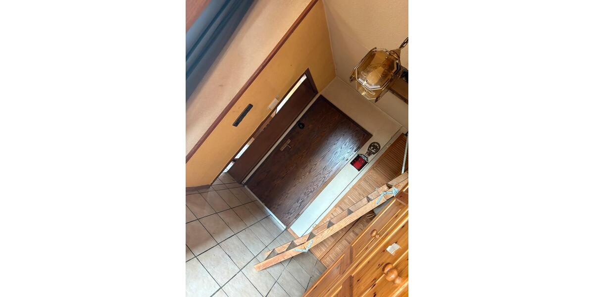 Etagenwohnung Krefeld Gartenstadt - 3 Zimmer, 109 m&sup2;, 330.000&euro; | Angebot:27462353
