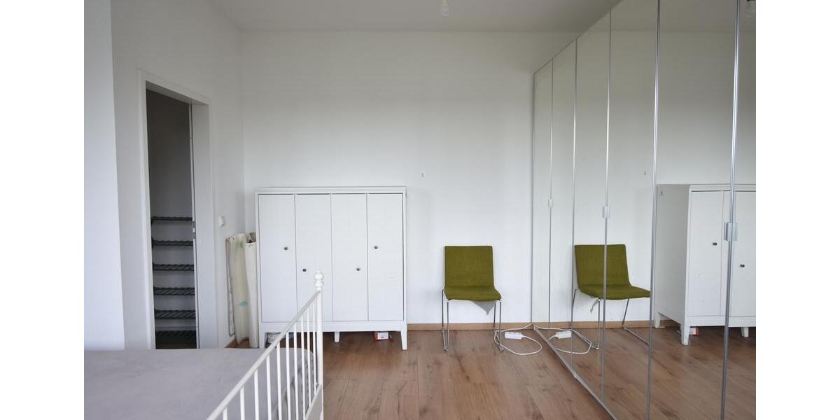 Etagenwohnung Düsseldorf Stadtbezirk 2 - 3 Zimmer, 90 m&sup2;, 1.360&euro; | Angebot:23769123