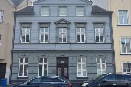 Haus Mönchengladbach Nord - 12 Zimmer, 300 m&sup2;, 650.000&euro; | Angebot:26986628