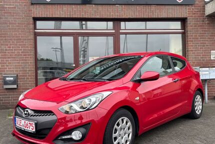 Hyundai i30 96.000 km 6.600 &euro; Willich 47877