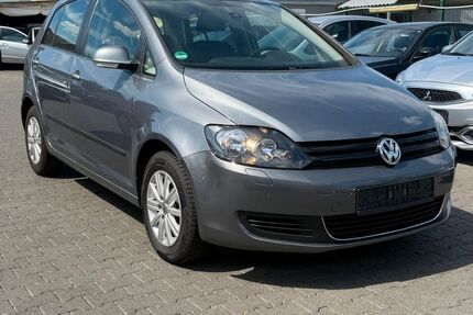 VW Golf 74.000 km 9.800 &euro; Mönchengladbach 41063