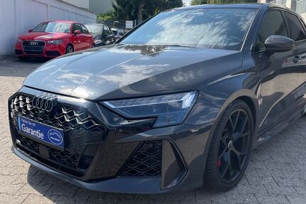Audi RS3 11.000 km 64.900 &euro; Mönchengladbach 41238