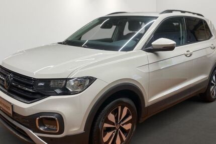 VW T-Cross 29.390 km 17.590 &euro; Düsseldorf 40233