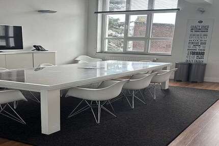 Haus Krefeld - 40 Zimmer, 2.630 m&sup2;, 1.950.000&euro; | Angebot:26930703