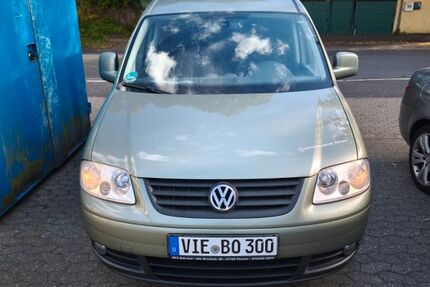 VW Caddy 228.008 km 6.399 &euro; Viersen 41747