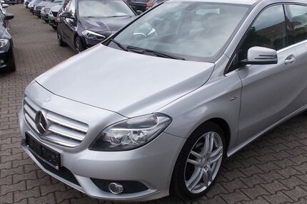 Mercedes-Benz B 180 138.572 km 8.900 &euro; Willich 47877
