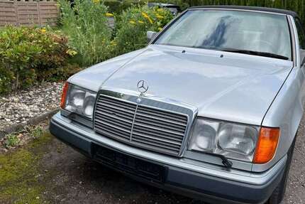 Mercedes-Benz Baureihe 124 135.000 km 22.900 &euro; Krefeld, Stadt 47839