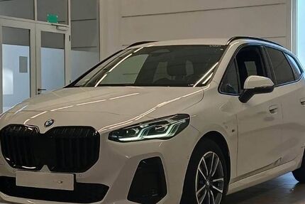 BMW 218 Active Tourer 22.300 km 25.999 &euro; Meerbusch 40668