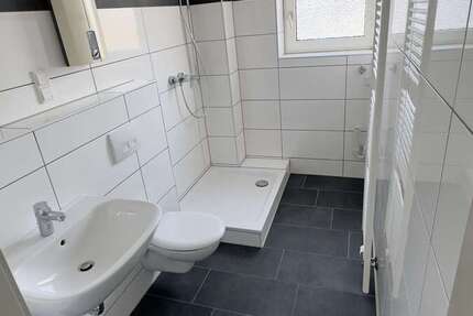 Wohnung Kaarst Büttgen - 1 Zimmer, 42 m&sup2;, 461&euro; | Angebot:27300073