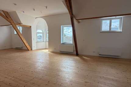 Wohnung Mönchengladbach - 2.5 Zimmer, 110 m&sup2;, 1.195&euro; | Angebot:27440351