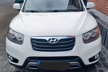 Hyundai SANTA FE 212.000 km 7.449 &euro; Linnich 52441