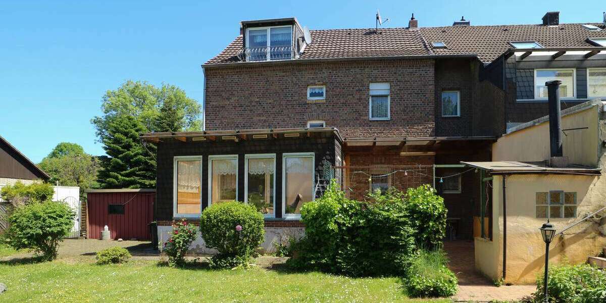 Einfamilienhaus Rommerskirchen - 7 Zimmer, 178 m&sup2;, 240.000&euro; | Angebot:26823858