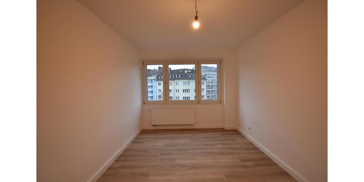 Etagenwohnung Düsseldorf Stadtmitte - 2 Zimmer, 47 m&sup2;, 775&euro; | Angebot:26182883