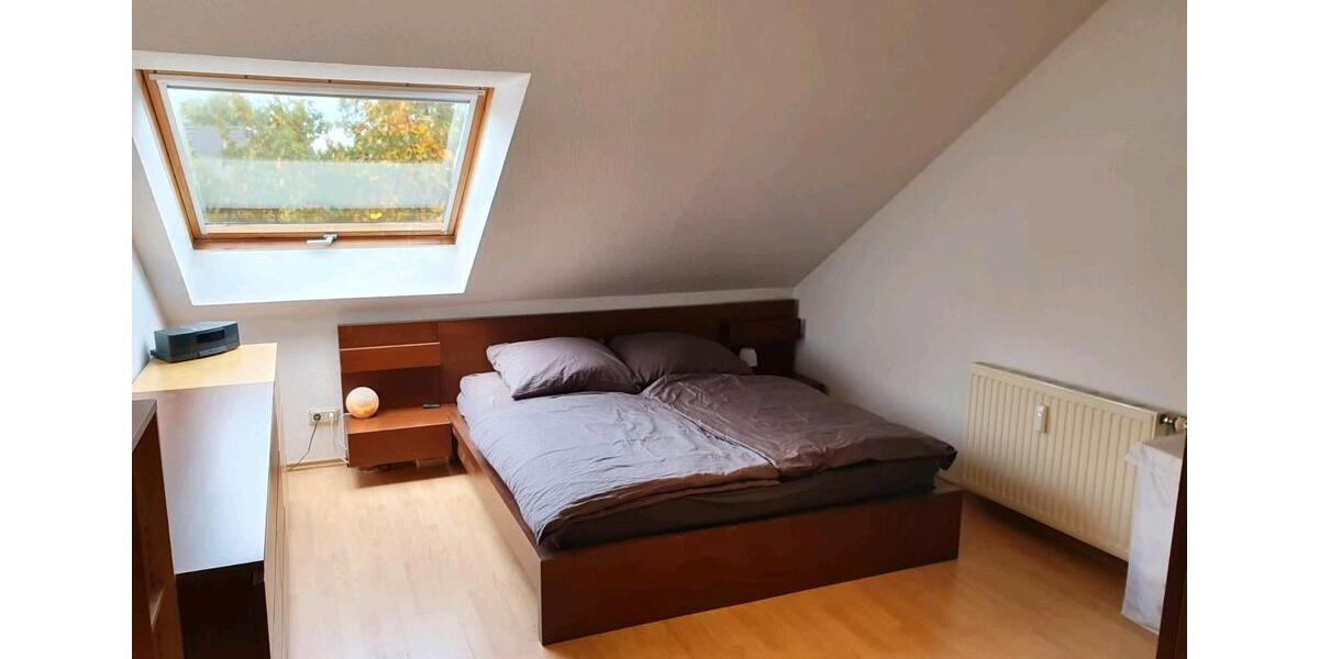 Dachgeschoßwohnung Neuss Furth-Mitte - 2 Zimmer, 63 m&sup2;, 259.000&euro; | Angebot:27456099