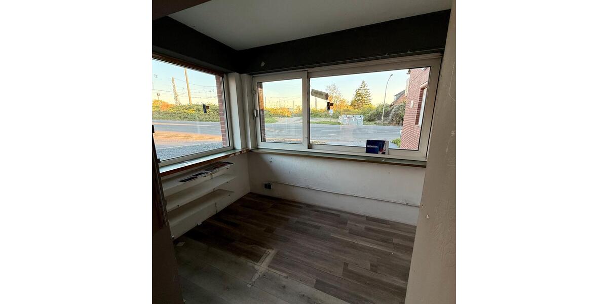 Gewerbeobjekt Grevenbroich - 750&euro; | Angebot:26066657