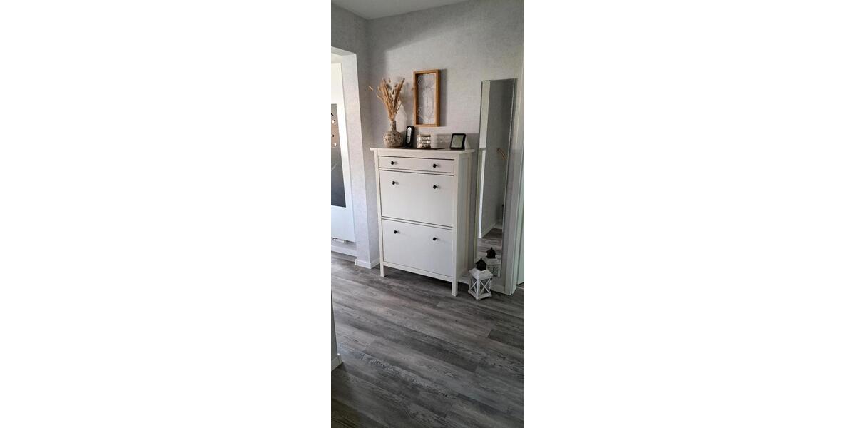 Etagenwohnung Bedburg - 2 Zimmer, 62 m&sup2;, 1.300&euro; | Angebot:26717855