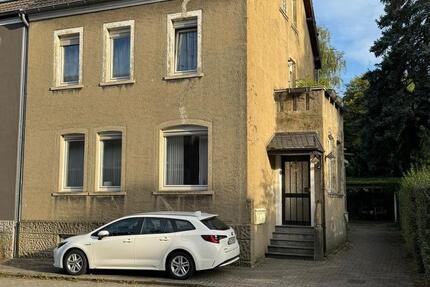 Haus Erkelenz - 9 Zimmer, 240 m&sup2;, 350.000&euro; | Angebot:27227837