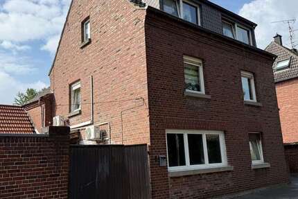 Haus Korschenbroich - 8 Zimmer, 200 m&sup2;, 459.000&euro; | Angebot:27479054