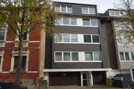 Haus Düsseldorf Eller - 19 Zimmer, 559 m&sup2;, 1.660.000&euro; | Angebot:27229391